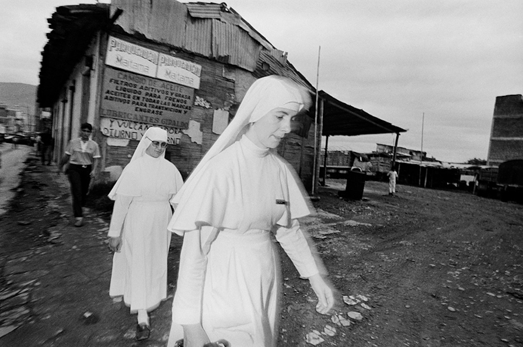 Armenia, Colombia, 1981 Nuns walk through the streets of Armenia. Photo by Ed Kashi