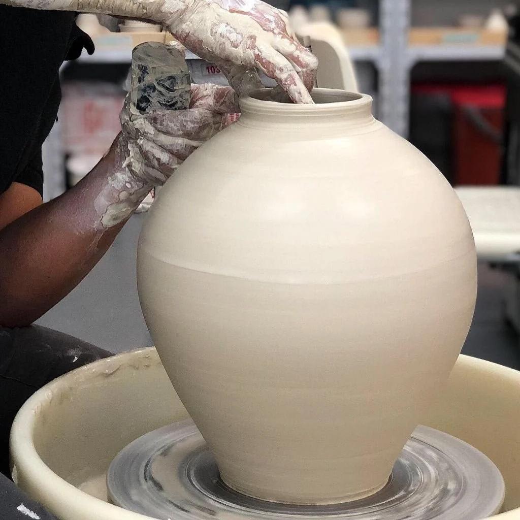 moon jar